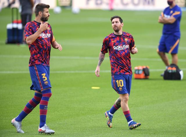 1678808906399009739.jpg fc-barcelona-v-elche-cf-joan-gamper-trophy-scaled.jpg